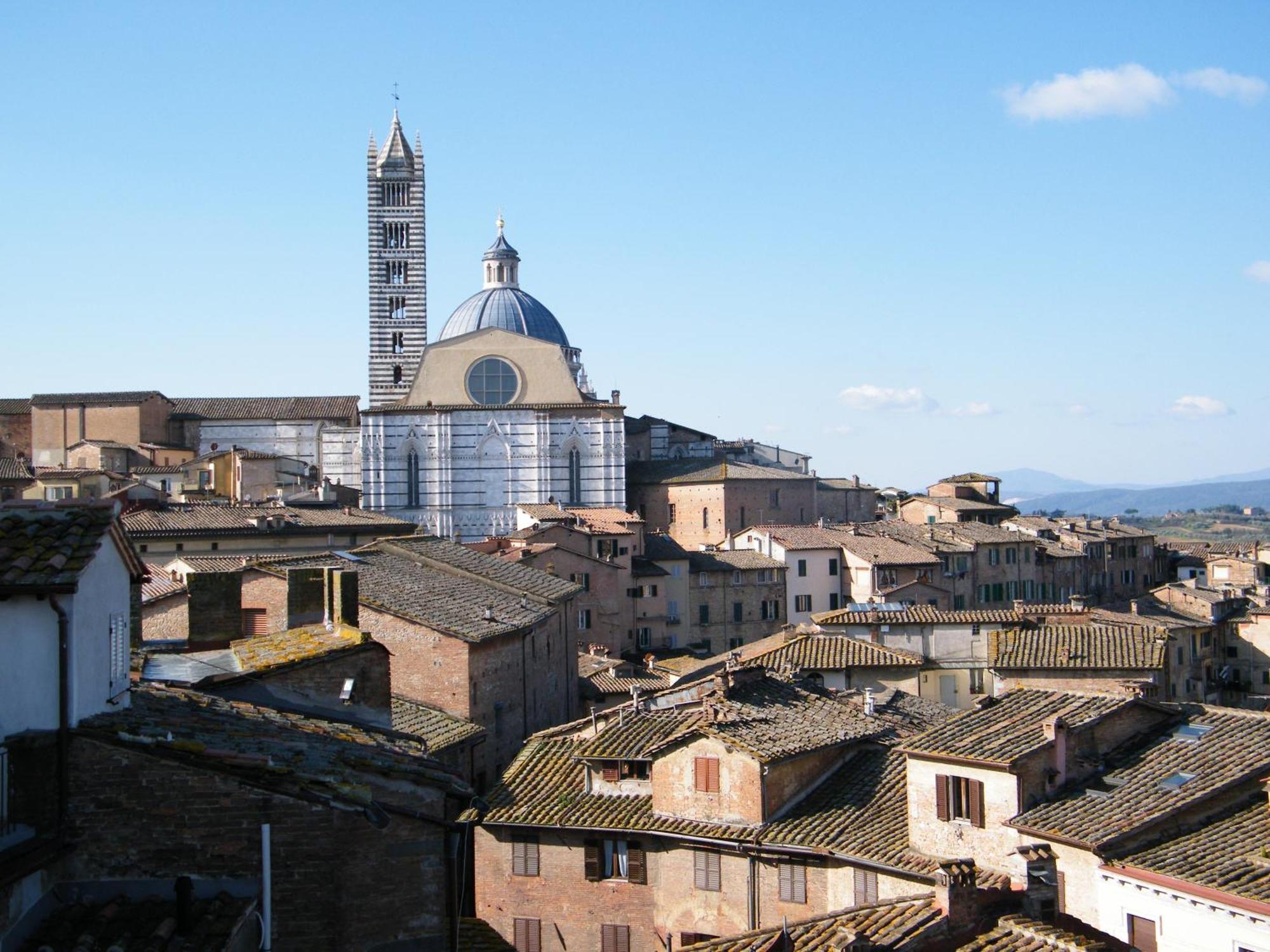 I Terzi Di Siena - Rooms Only Bagian luar foto