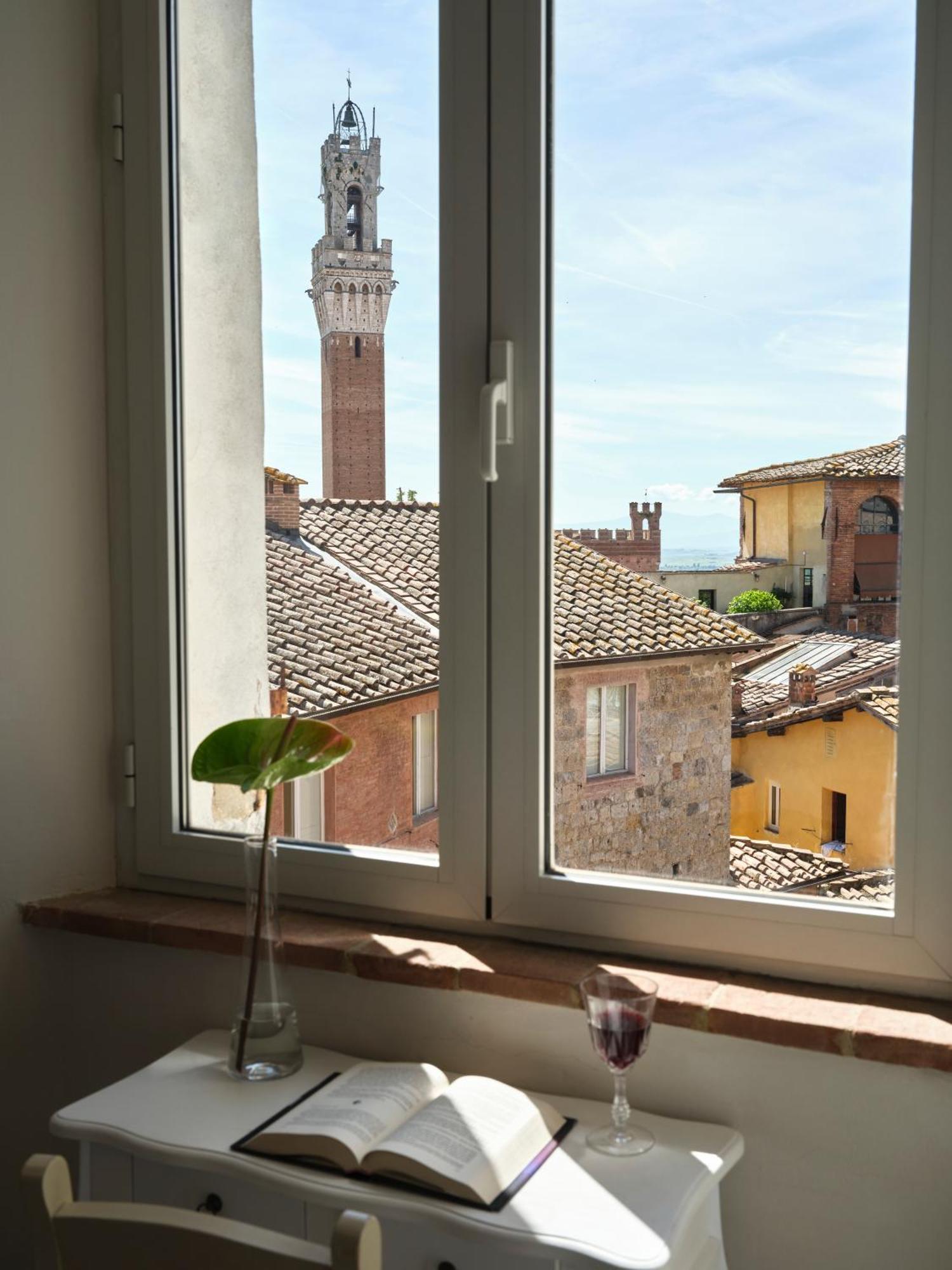 I Terzi Di Siena - Rooms Only Bagian luar foto
